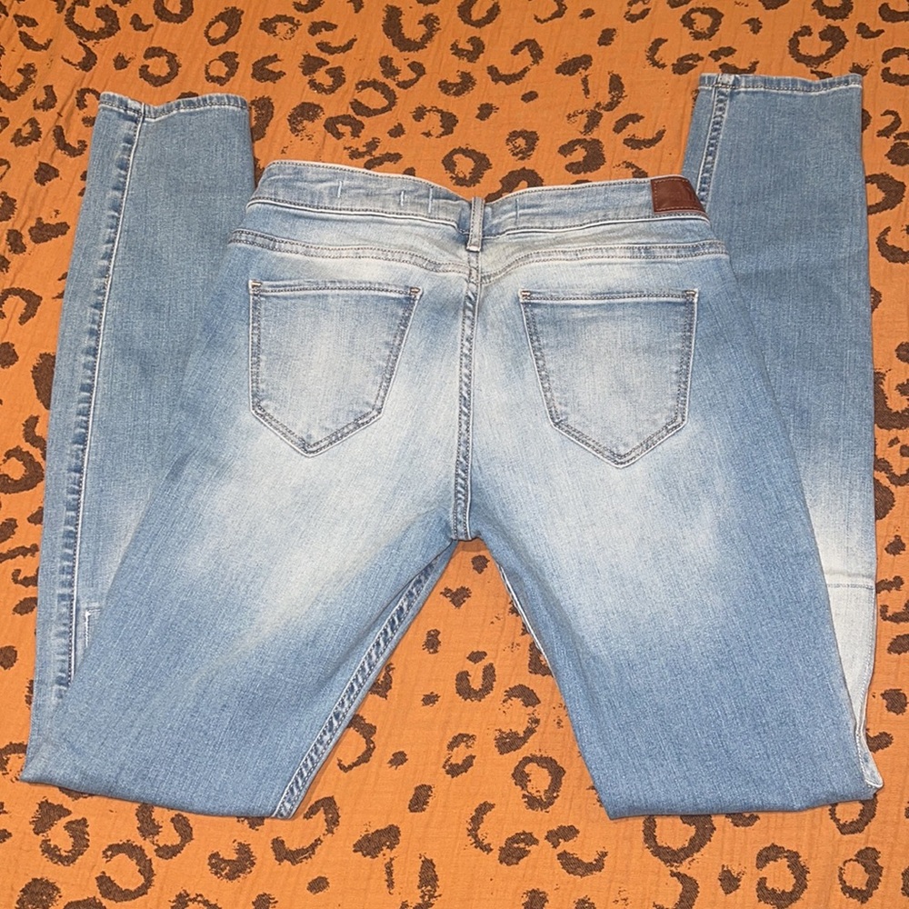 HOLLISTER JEANS - Picture 3 of 5